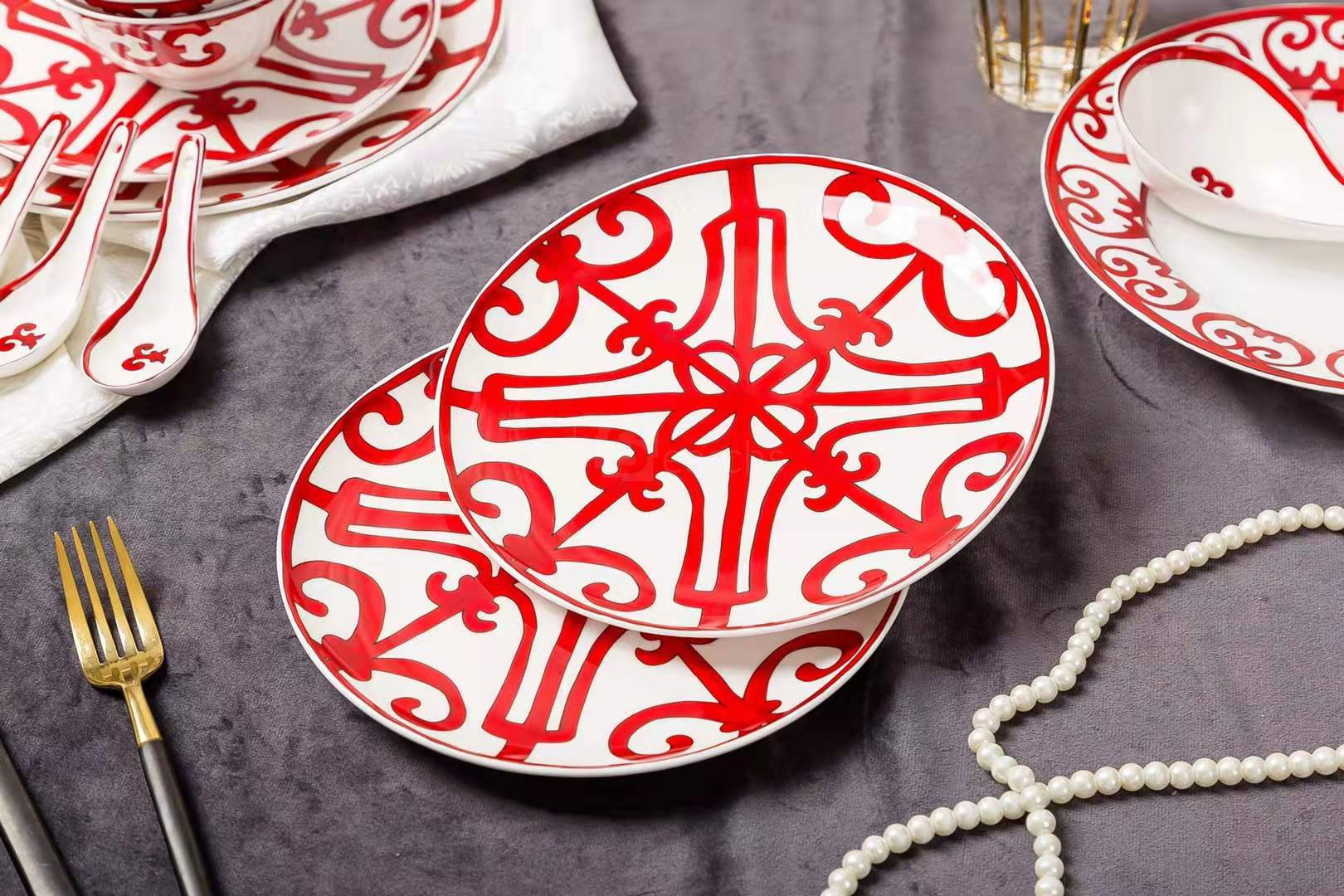 Decal Ceramic Dinnerware Set Manufacture in China - Linkbridge Ceramics