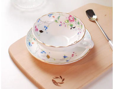 A Taste of Chinese Culture: Linkbridge Ceramic's Wholesale Tea Cup and Saucer Sets