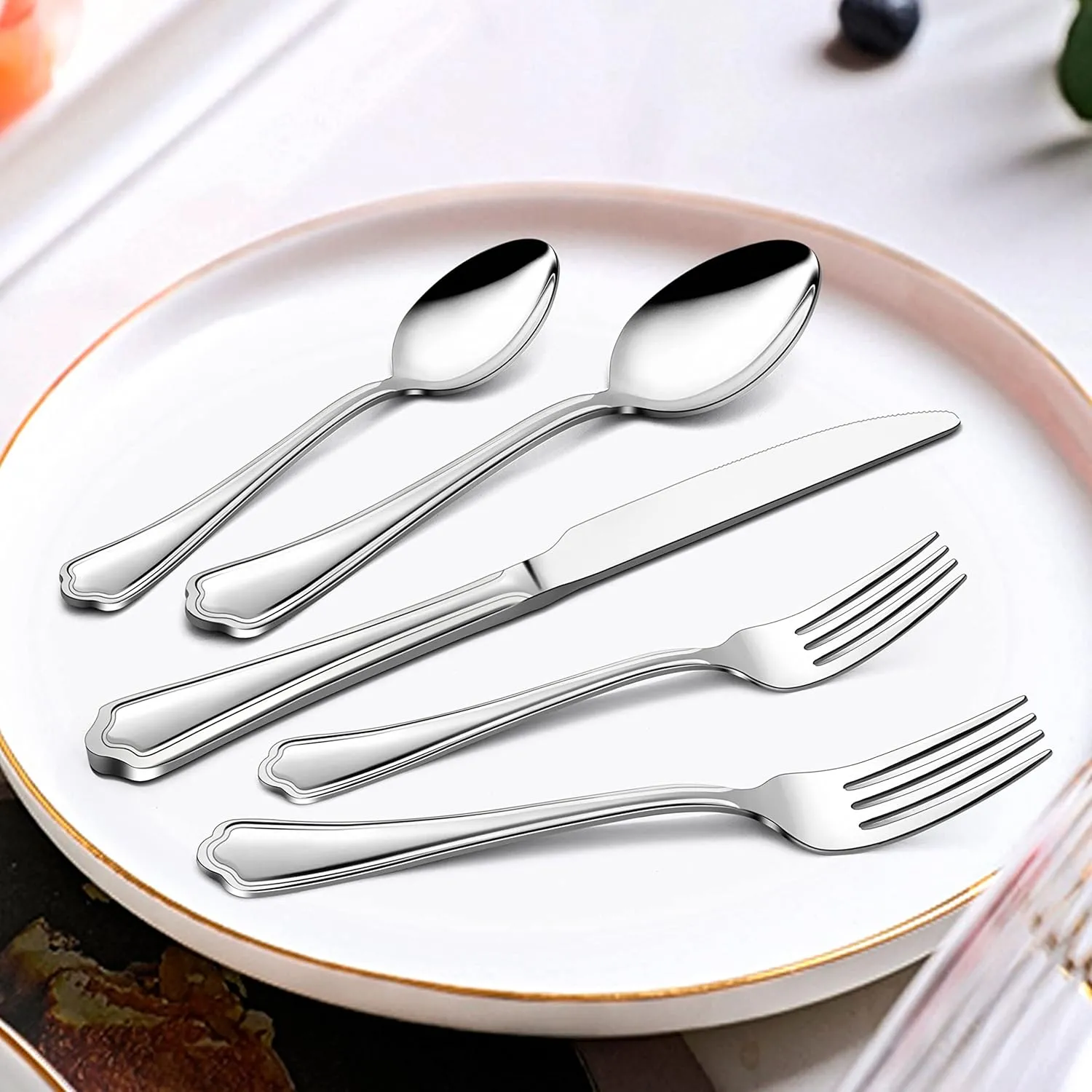 Stainless Steel Flatware Cutlery Set with Scalloped Edge