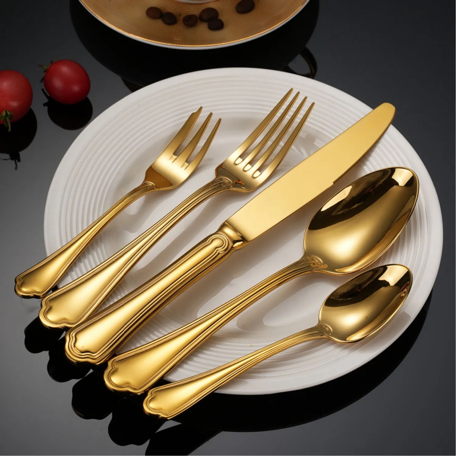 Stainless Steel Flatware Cutlery Set with Scalloped Edge