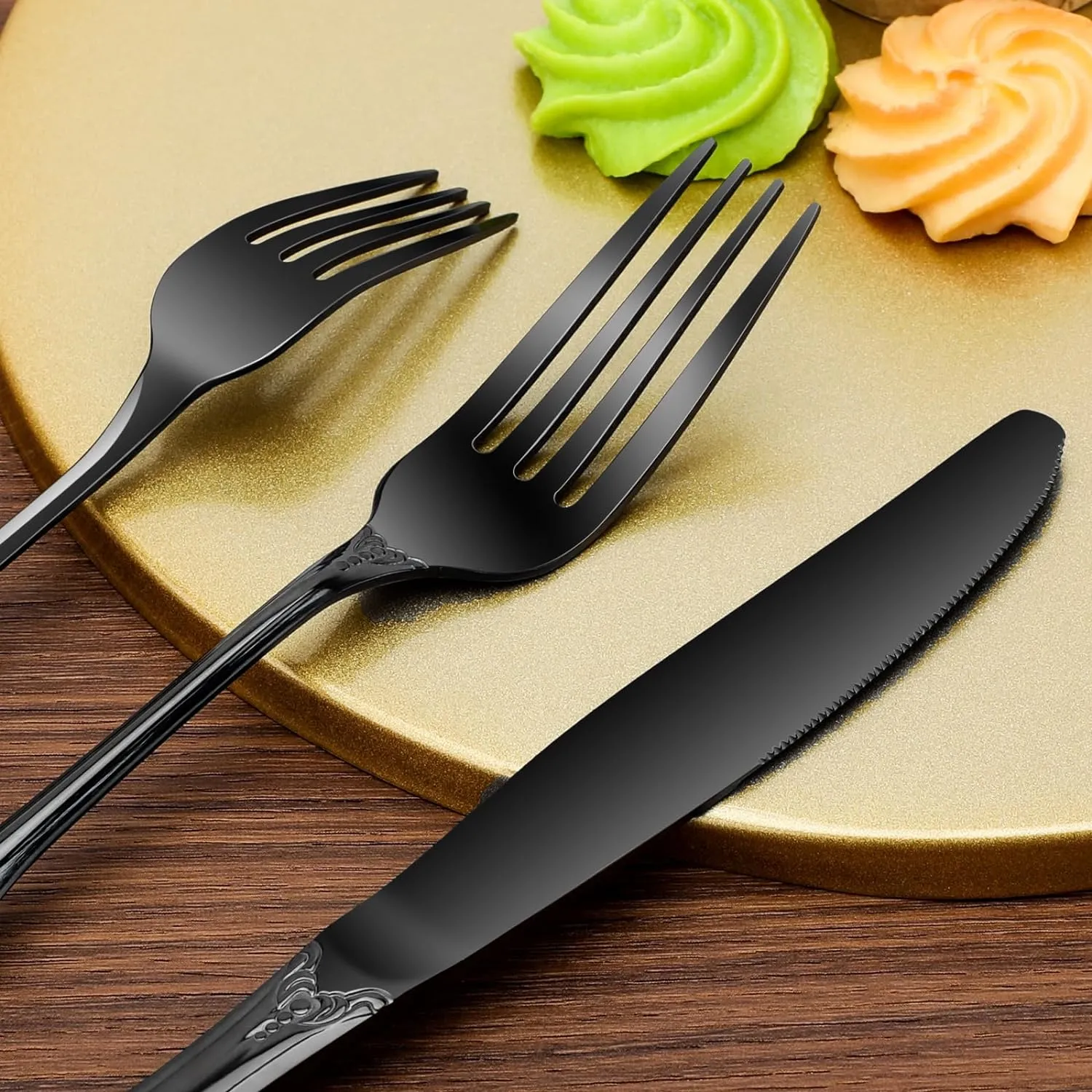 Black Retro Stainless Steel  Flatware Set