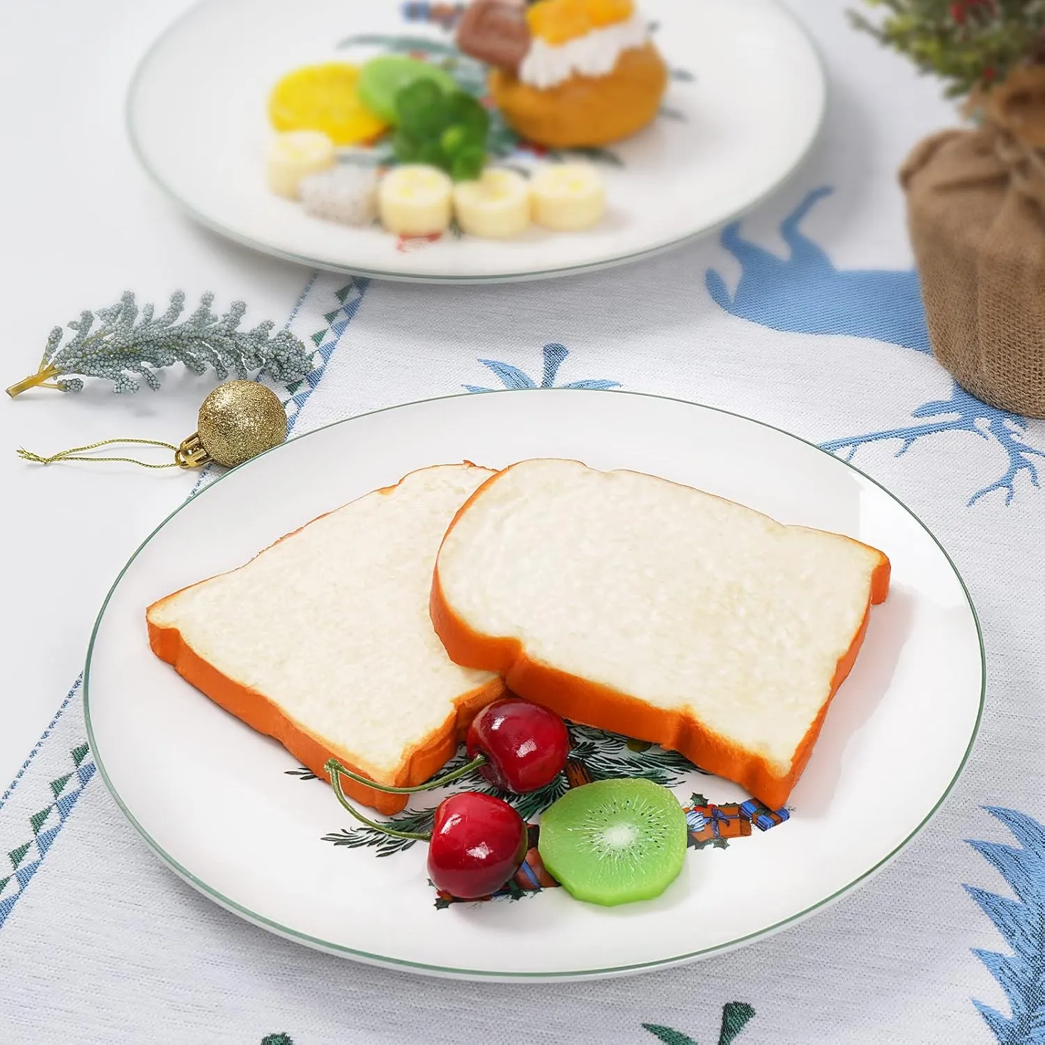 Porcelain Christmas Dinner Plates